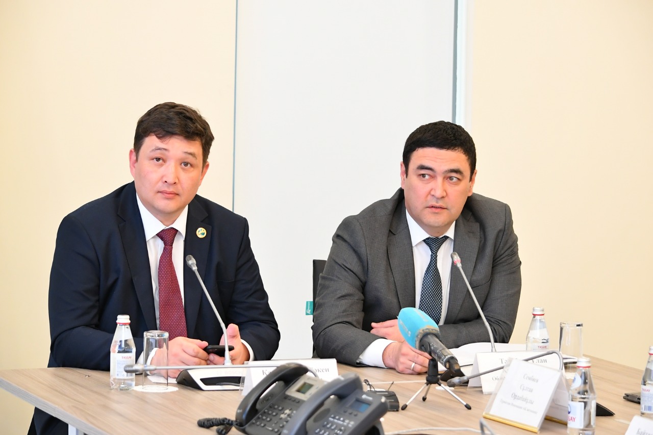 коронапаракша.jpg