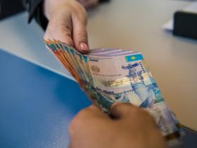 Прокурорды пәрелеймін деп 22,5 миллион теңгеден қағылды