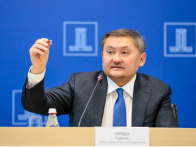 Саясат Нұрбек: Эндаумент қор туралы заңның Назарбаев қорларына қатысы жоқ