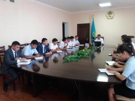 Аппарат басшысы әдепті болуға шақырды