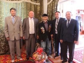 Қарттарарын ардақтаған Арыс